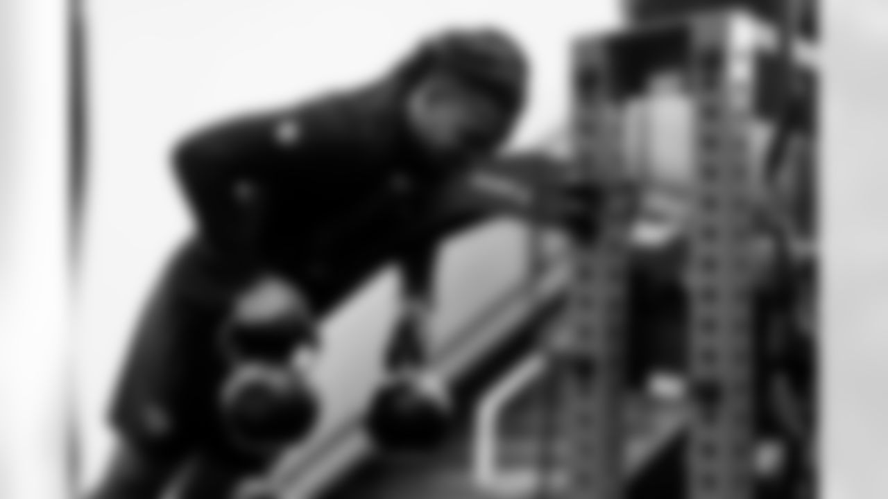 Jacksonville, Fla. — Jaguars safety Cam'Ron Silmon-Craig during his first team lift of rookie minicamp at the Miller Electric Center on May 9, 2025.
