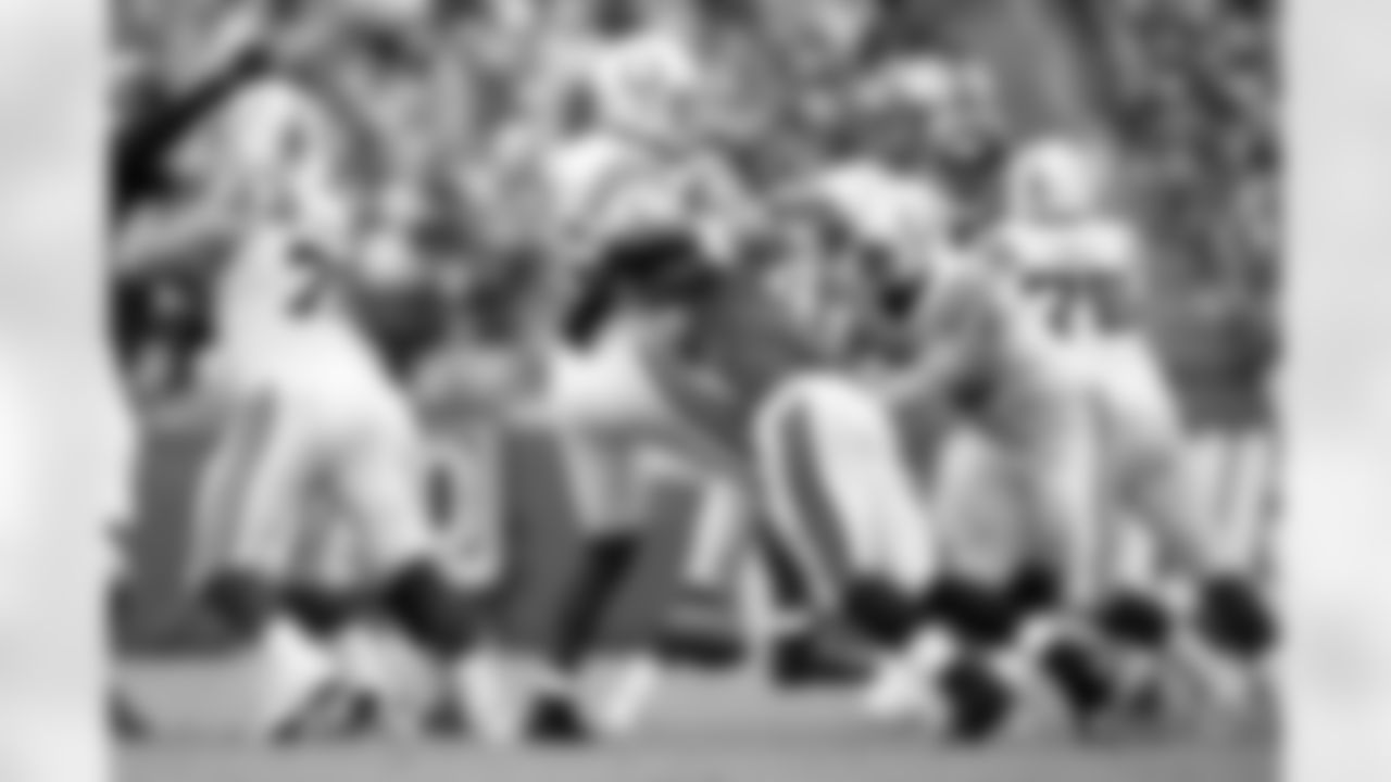 Jacksonville Jaguars vs. Indianapolis Colts

DE Travon Walker (44)