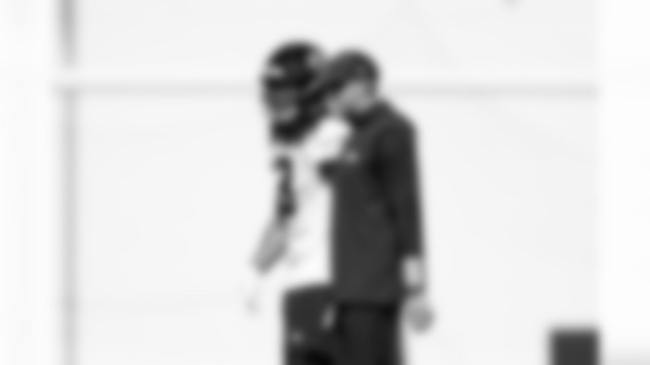 Jacksonville, Fla. — Jaguars wide receiver Jakobi Meyers (3) and head coach Liam Coen during practice at the Miller Electric Center on November 5, 2025.