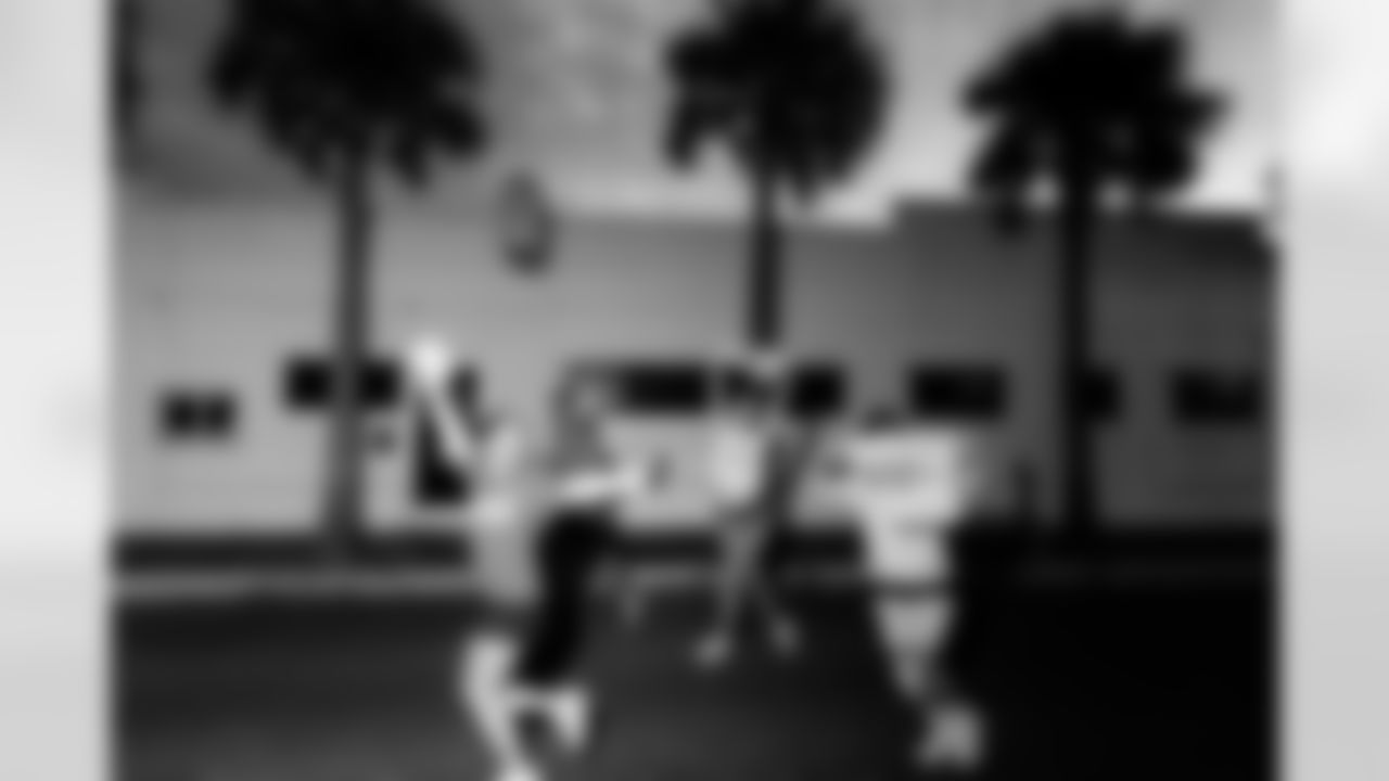 Jacksonville, Fla. — Jacksonville Jaguars Playoff Prowl at Neptune Run Crew in Neptune Beach on January 9, 2026