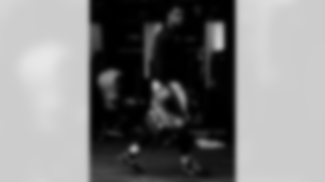 Jacksonville Jaguars vs Houston Texans

DT Arik Armstead (91)