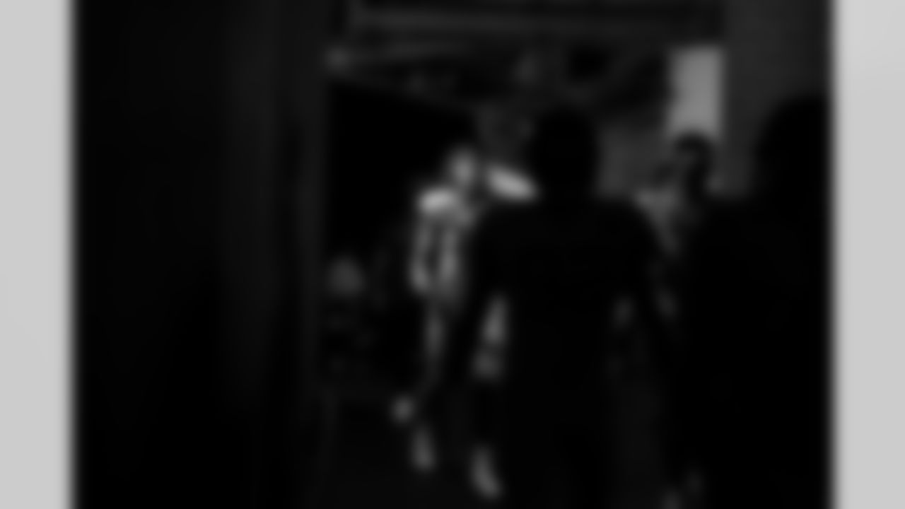 Jacksonville Jaguars vs Houston Texans

QB Trevor Lawrence (16)