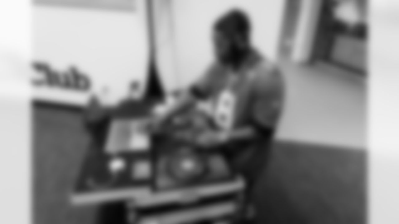 Jacksonville, Fla. – DUUUVAL Watch Party presented by UF Health at EverBank Stadium on November 9, 2025.