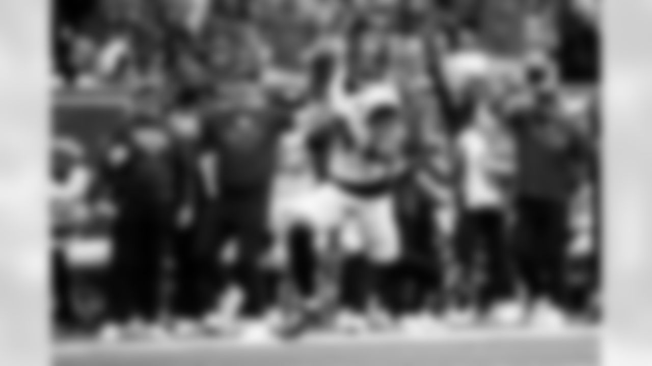 Jacksonville Jaguars vs Houston Texans

WR Parker Washington (11)