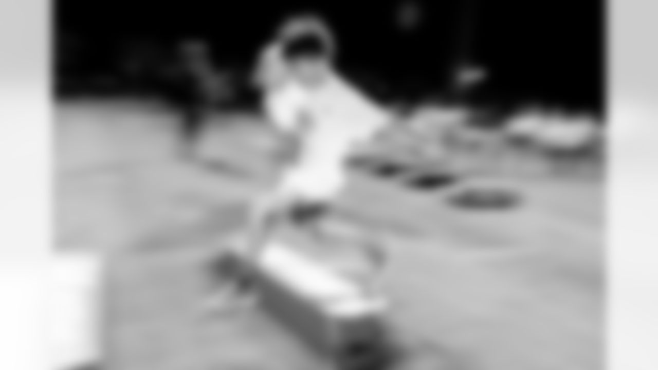 Jacksonville, Fla. – Salute to Service Youth Football Camp for military members and their children at NAS JAX Base on November 5, 2025.