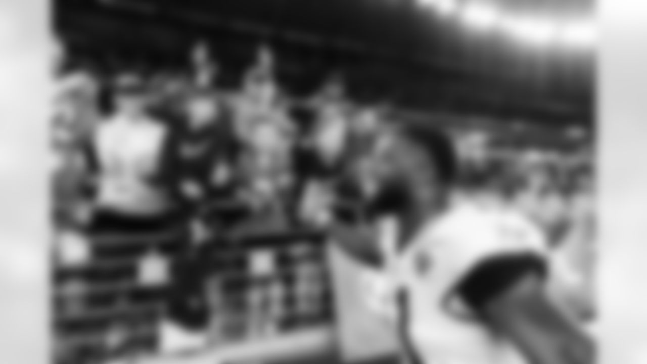 Jacksonville Jaguars vs Arizona Cardinals

DE Josh Hines-Allen (41)