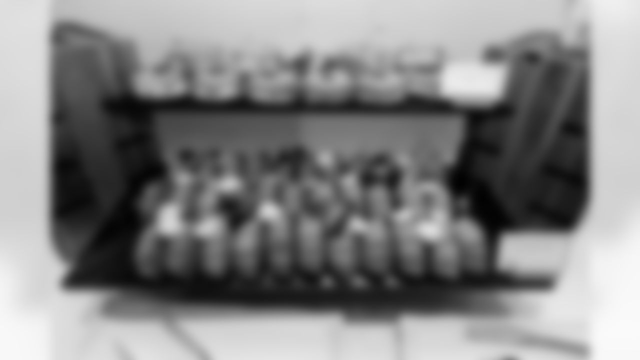 Jacksonville Beach, Fla. — Legends Weekend Friday Dinner at Sandbar Jax Bch on December 5, 2025.