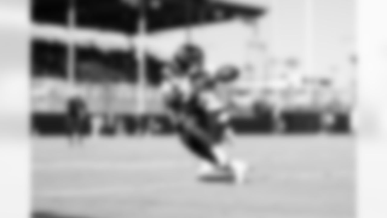 Jacksonville, Fla. — Jaguars running back Travis Etienne Jr. (1) during training camp at the Miller Electric Center on July 28, 2025.
