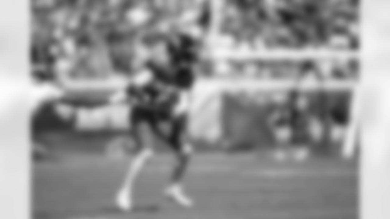 Jacksonville Jaguars vs Seattle Seahawks
WR/DB Travis Hunter (12)