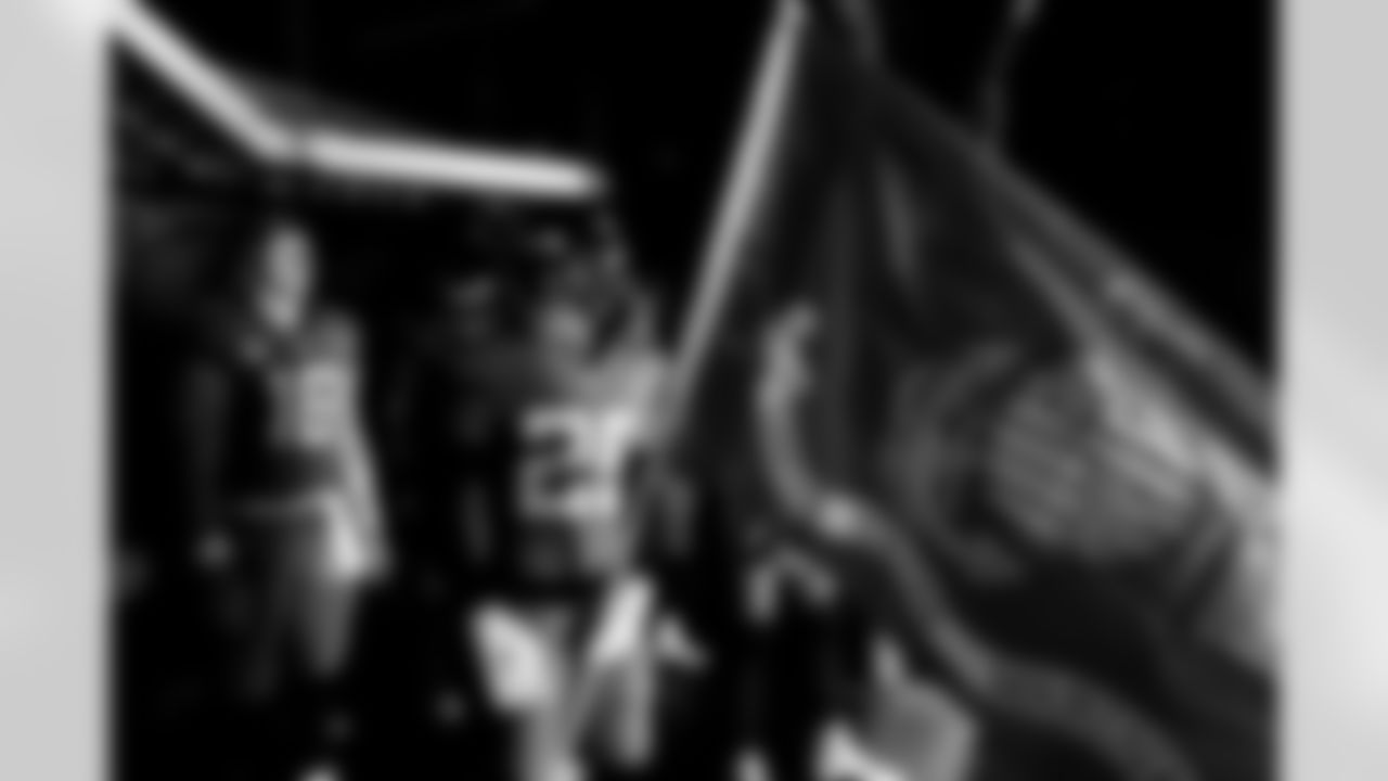 Jacksonville Jaguars vs Los Angeles Chargers

S Rayuan Lane III (25)