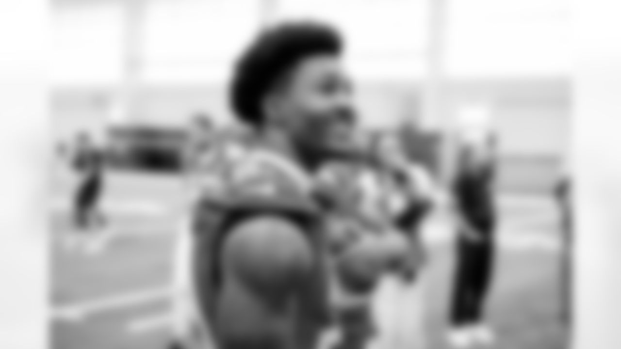 Jacksonville, Fla. — A behind-the-scenes image from the 2025 Jaguars Team photoshoot on October 27, 2025.