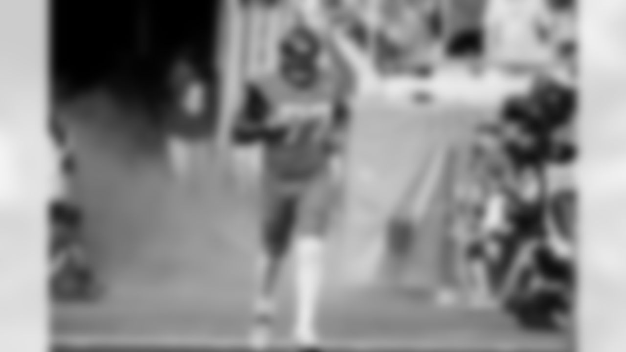 Jacksonville Jaguars vs. Kansas City Chiefs
OL Anton Harrison (77)