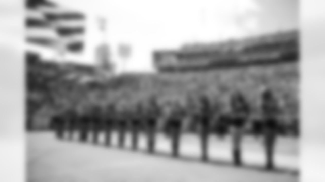 Jacksonville Jaguars vs Los Angeles Chargers