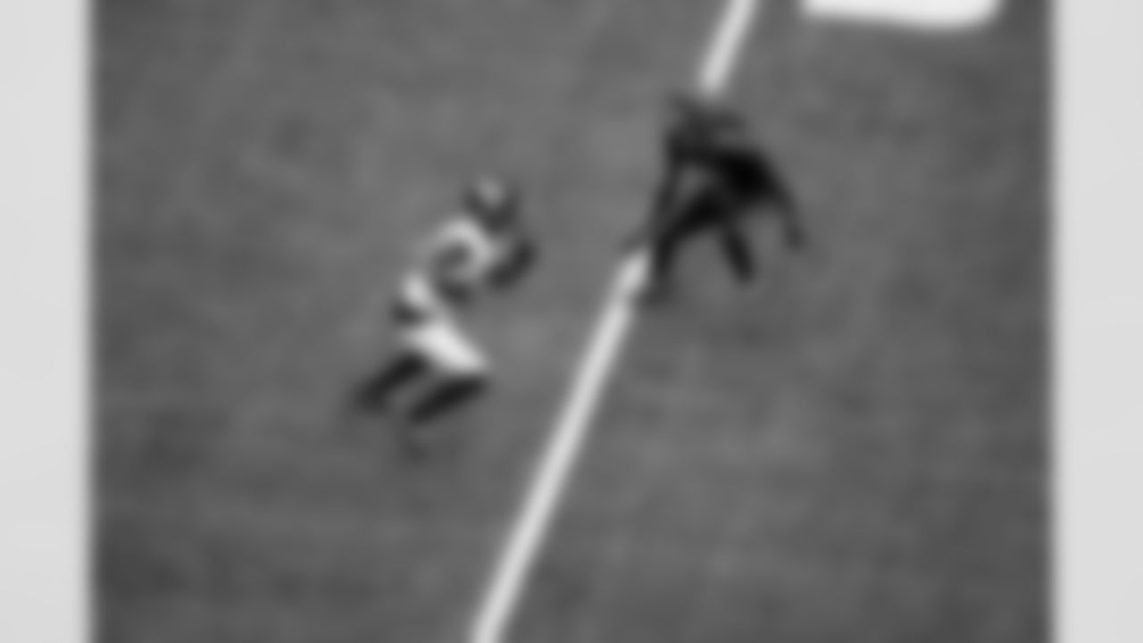 Jacksonville Jaguars vs Houston Texans

WR Jakobi Meyers (3)