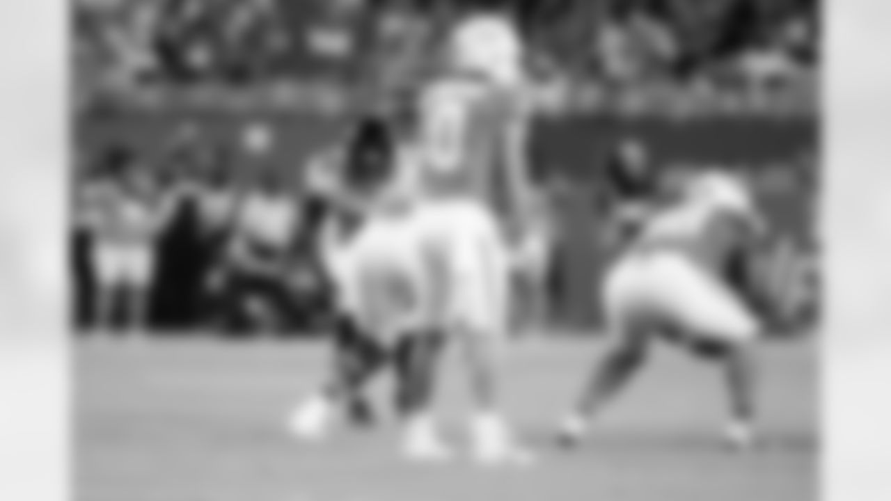 Jacksonville Jaguars vs Miami Dolphins
DL B.J. Green II (95)