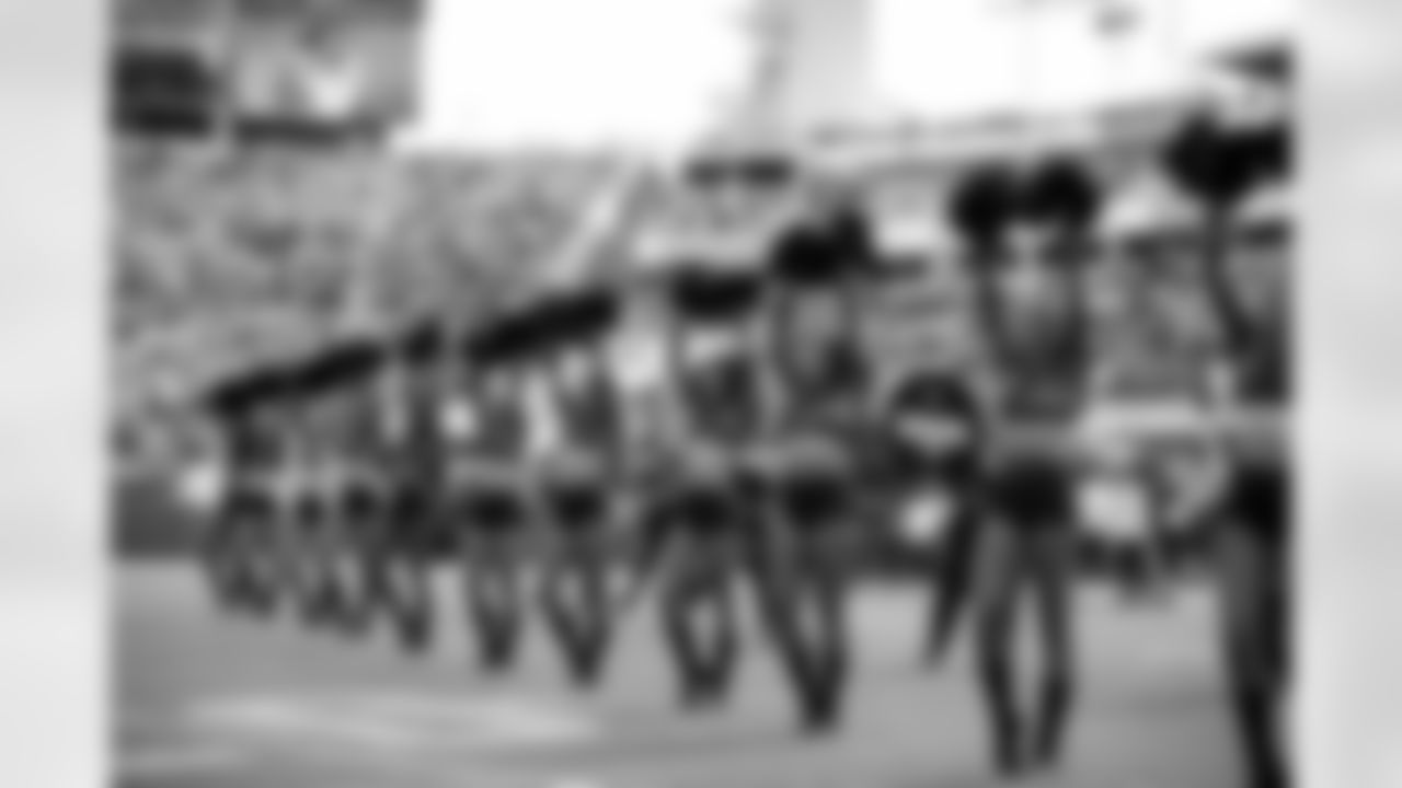 Jacksonville Jaguars vs Los Angeles Chargers