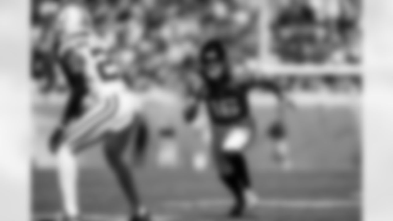 Jacksonville Jaguars vs. Indianapolis Colts

QB Trevor Lawrence (16)