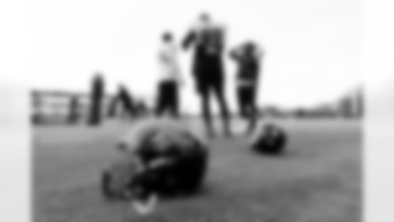 Jacksonville, Fla. — Jaguars practice at the Miller Electric Center on December 4, 2025.