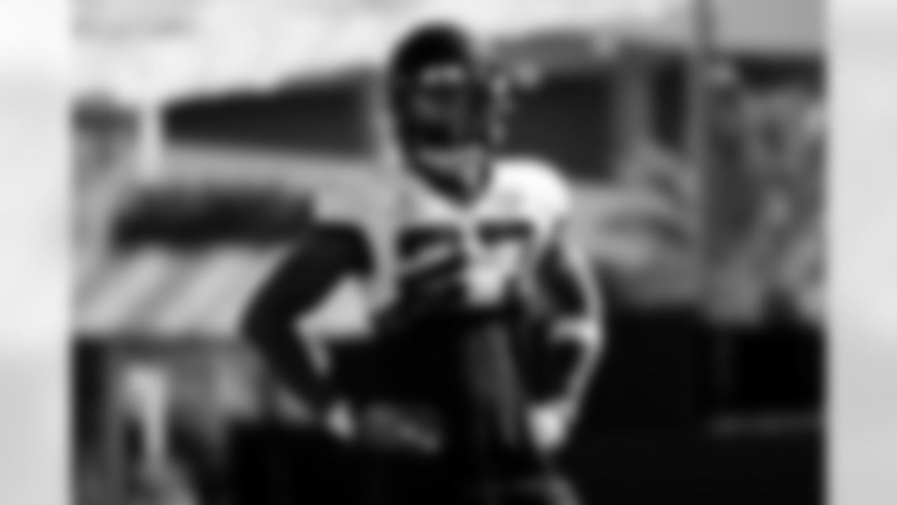 CB Amani Oruwariye (27)