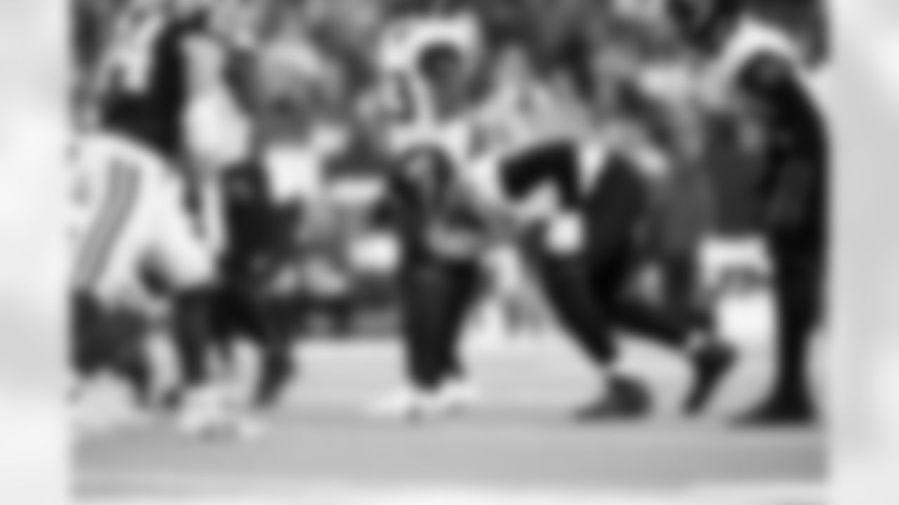 Jacksonville Jaguars vs Indianapolis Colts

DT Arik Armstead (91)