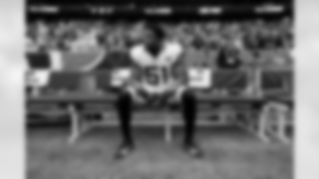 Jacksonville Jaguars vs Houston Texans

LB Ventrell Miller (51)