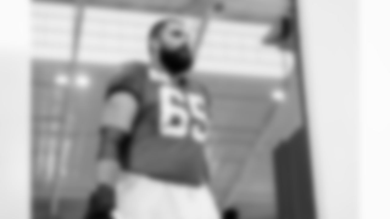 Jacksonville, Fla. — Jaguars offensive lineman Patrick Mekari (65) during practice at the Miller Electric Center on December 4, 2025.