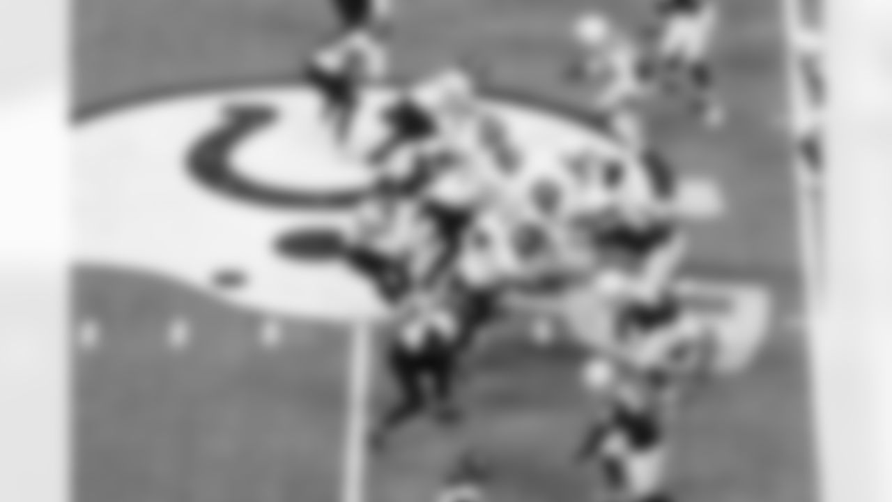 Jacksonville Jaguars vs. Indianapolis Colts

QB Trevor Lawrence (16)