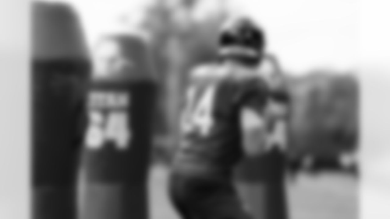 Watford, U.K. — Jaguars quarterback Nick Mullens (14) during practice at The Grove on October 16, 2025.
