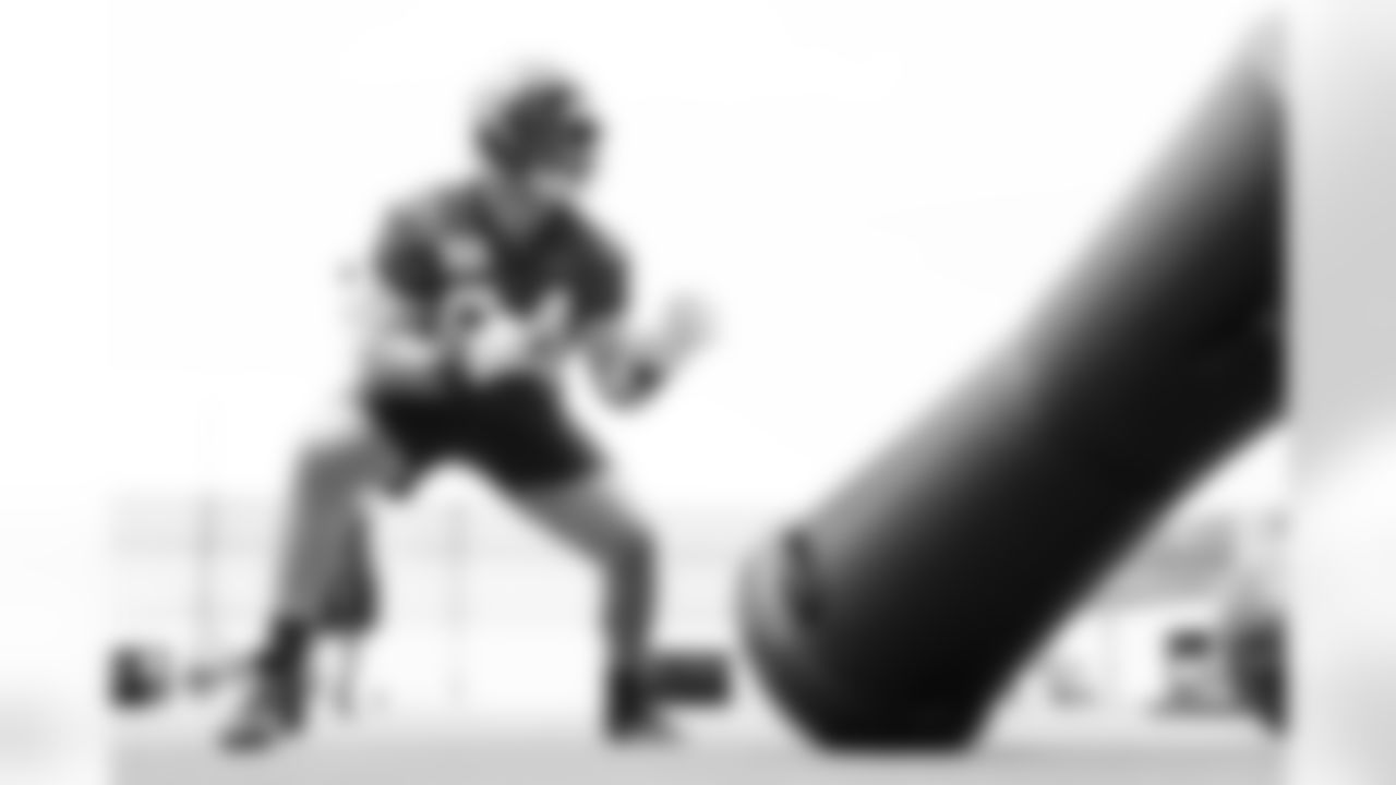 Jacksonville, Fla. — Jaguars offensive lineman Wyatt Milum (64) during rookie minicamp at the Miller Electric Center on May 10, 2025.