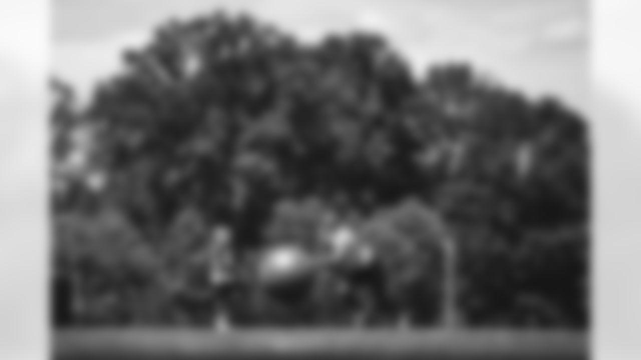 E_JB1_1623