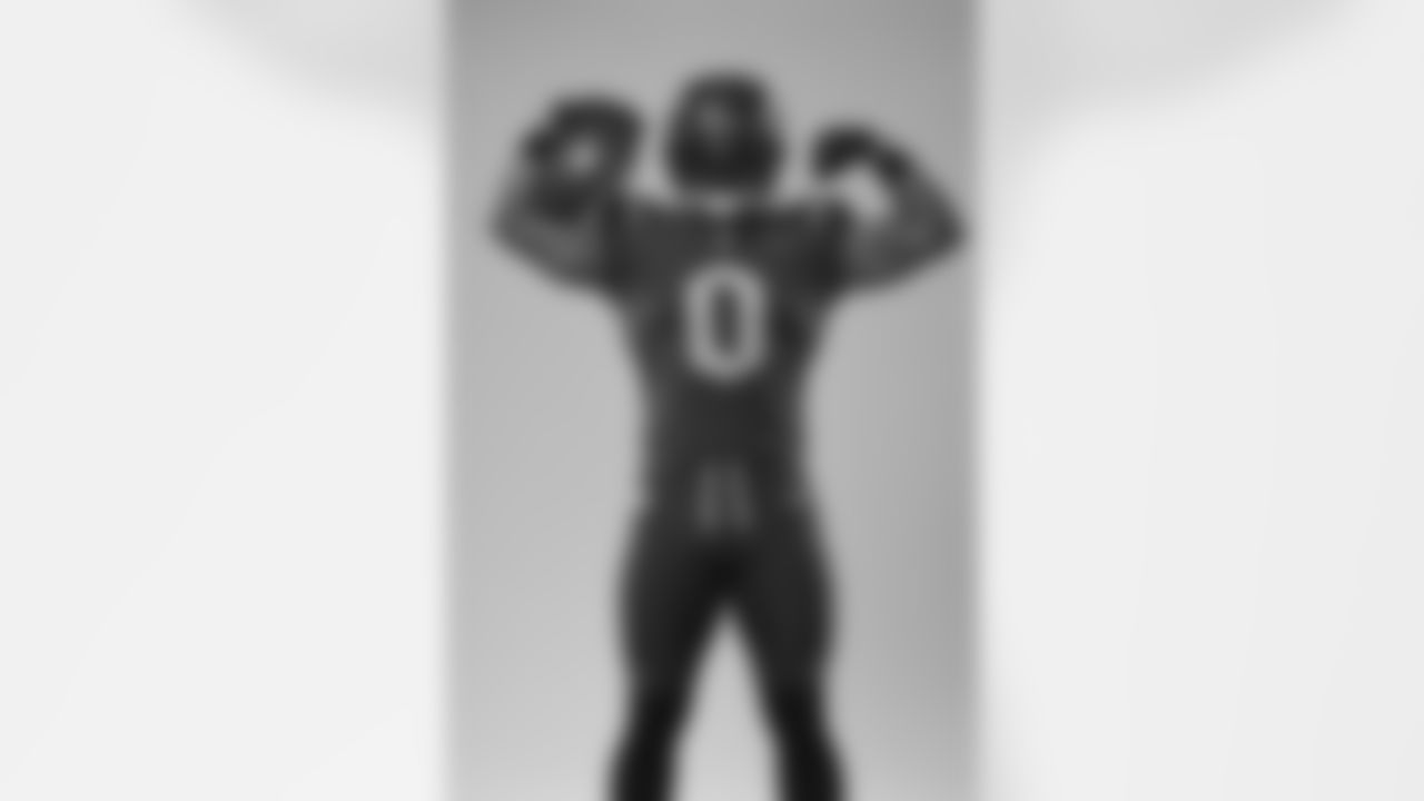 20250721-NY-Jets-Rivalry-White-7762