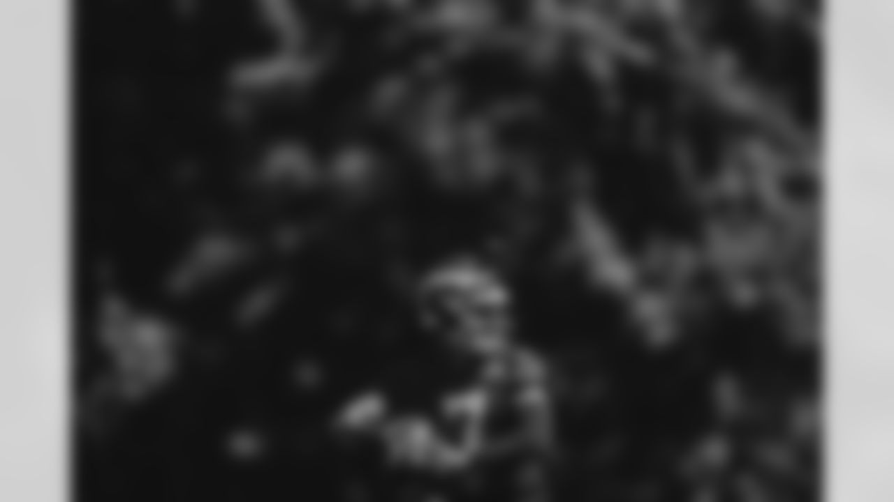 E_ED1_9740