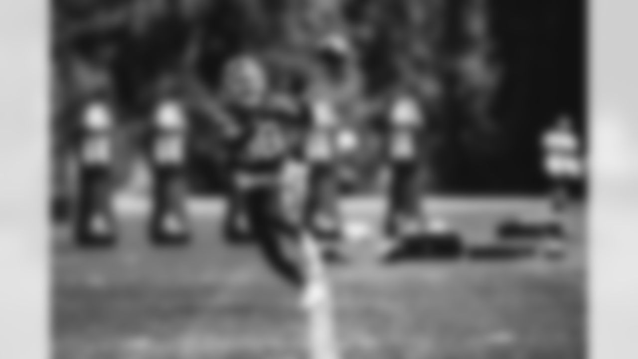 RB Zach Evans - 38