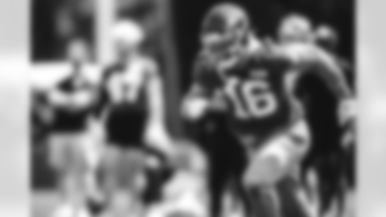 WR Tyler Johnson - 16