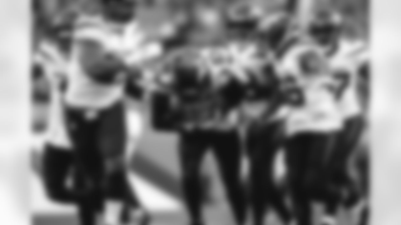 E_SS3_8372
