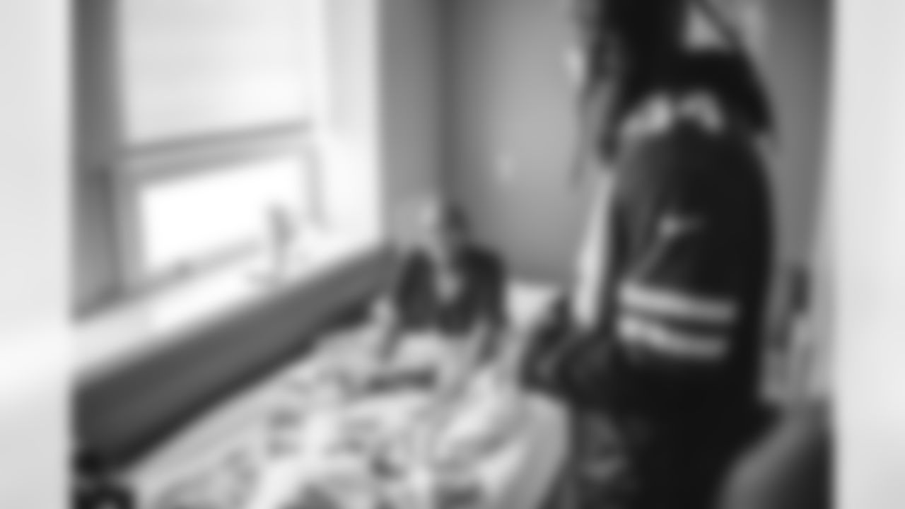 E_ED1_9803