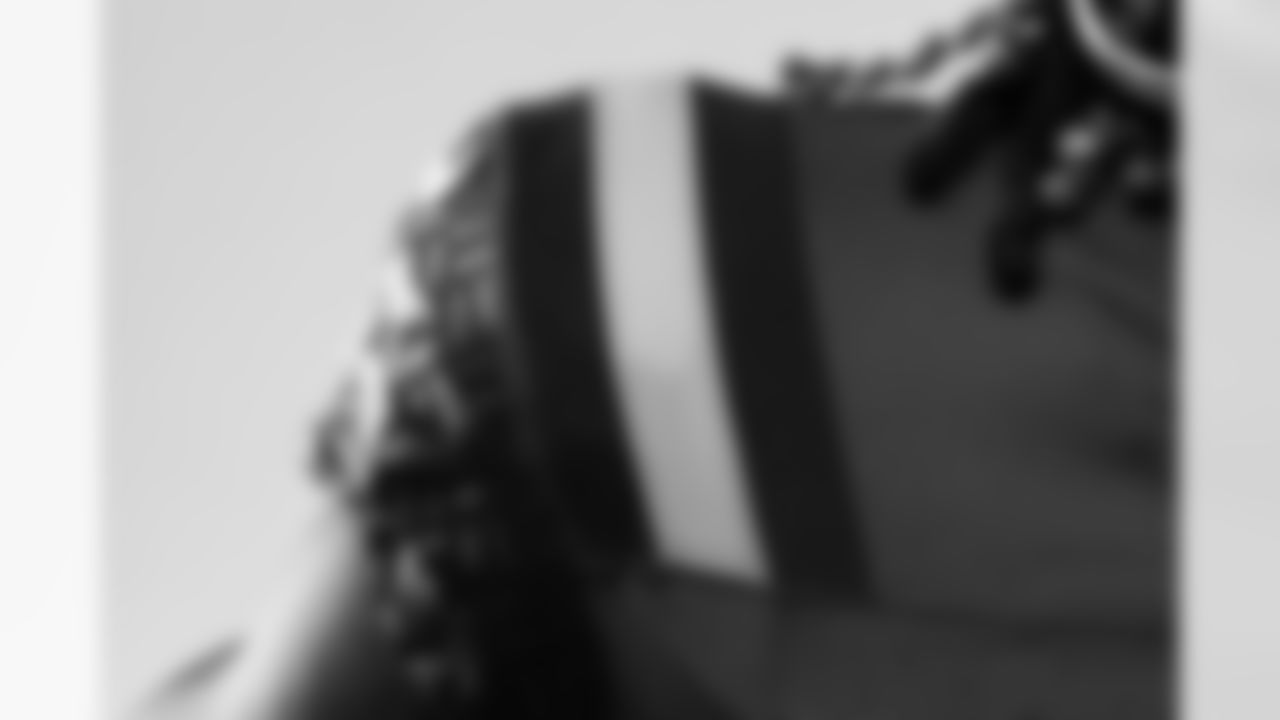 E_20250721-NY-Jets-Rivalry-White-8470