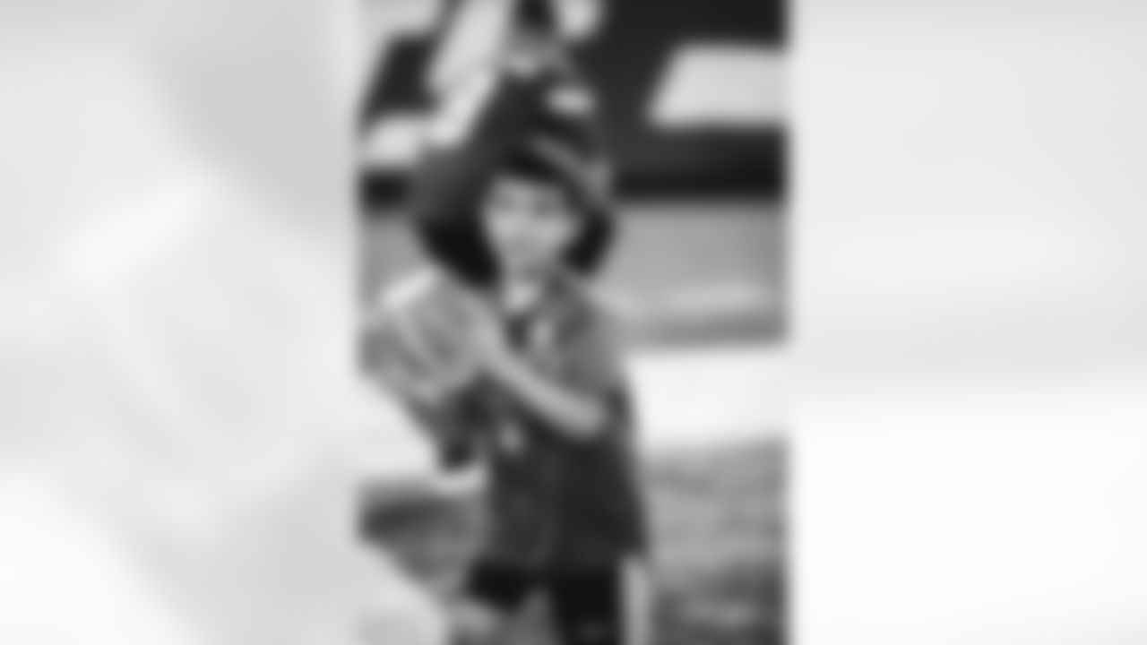 E_ACS_5702