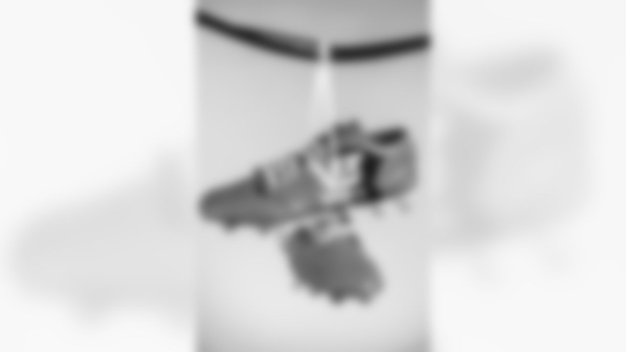 Tyler Johnson - V3 Sports