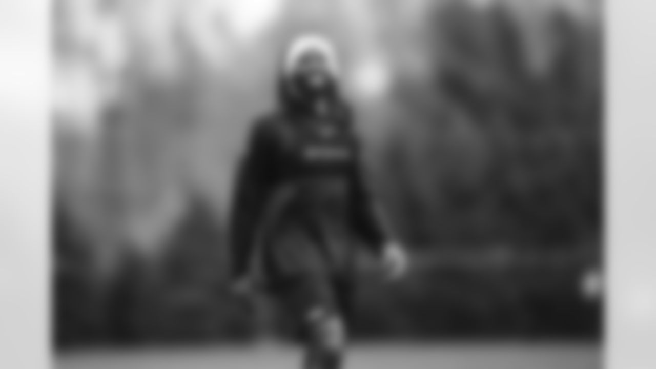 E_JB1_3772
