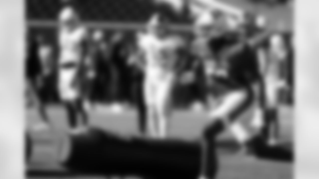 National Team defensive end Vincent Anthony Jr. (52), of Duke, runs through drills during practice for the Senior Bowl NCAA college football game Wednesday, Jan. 28, 2026, in Mobile, Ala. (AP Photo/Butch Dill)