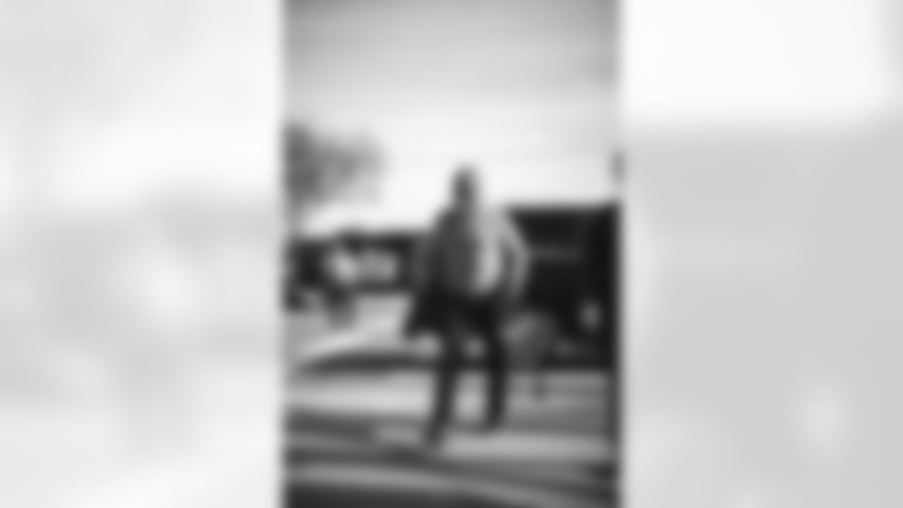 E_ED3_9683