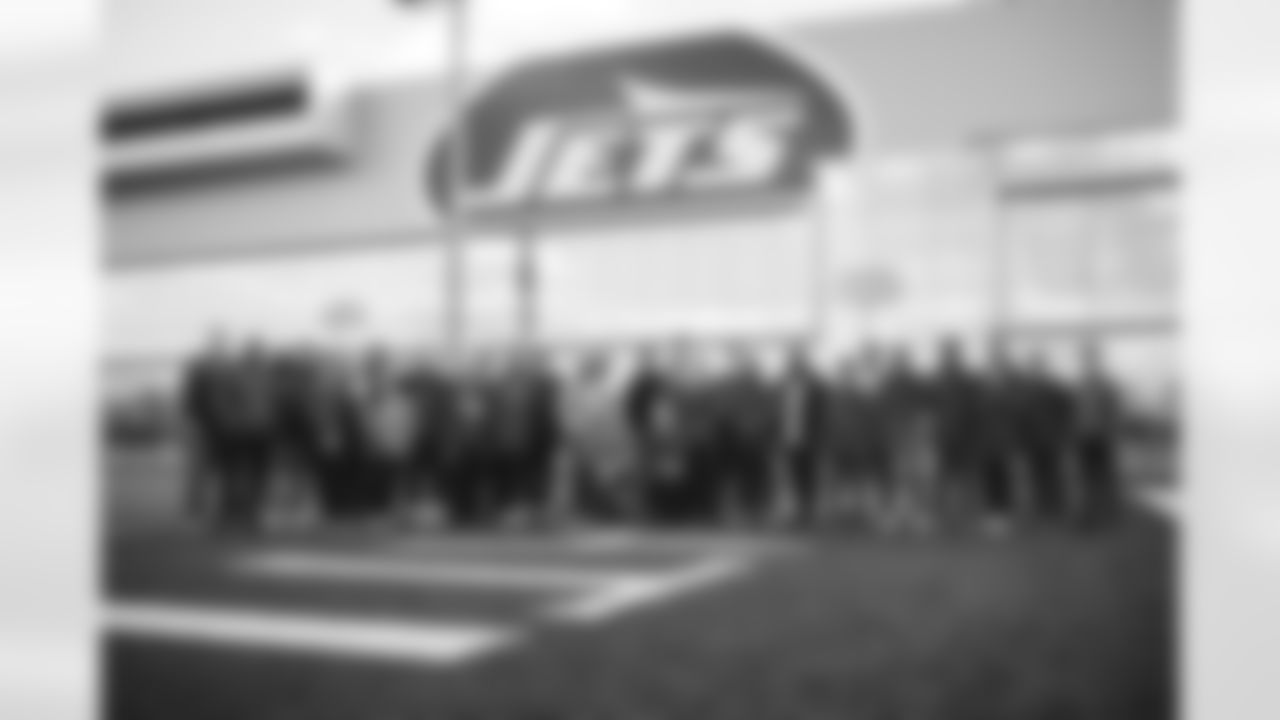 20251108-JETS Soldiers To Sidelines-115