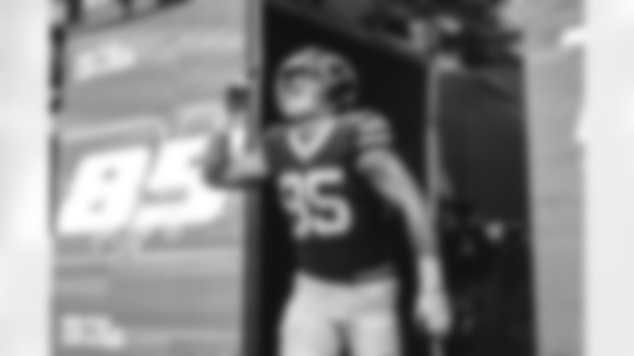 E_20251130KR_ATL_NYJ_KHR39262