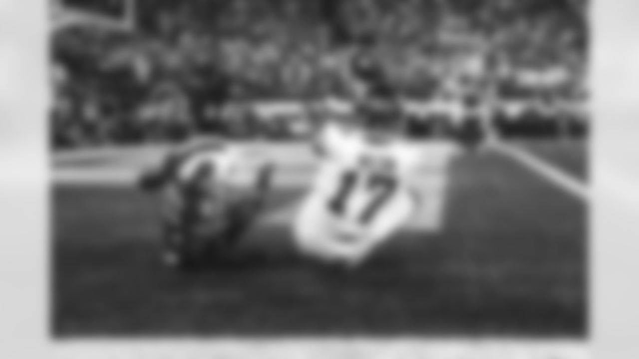 JB1_9451