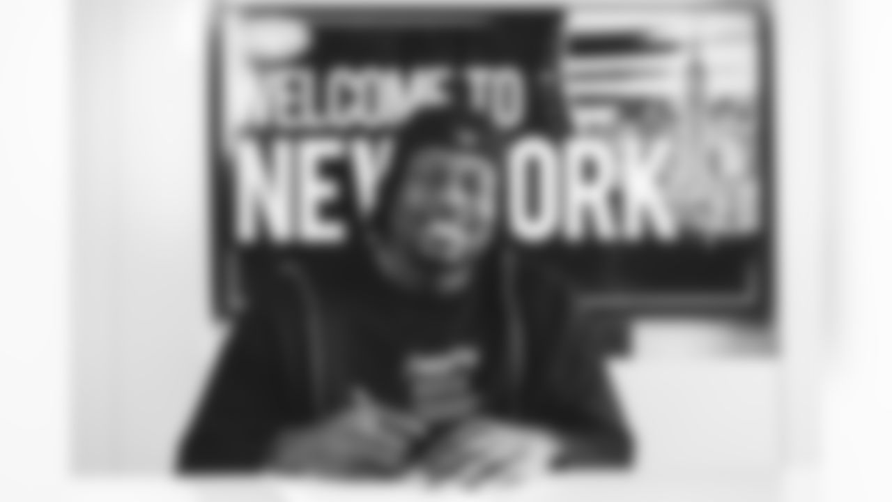 DL Javon Kinlaw