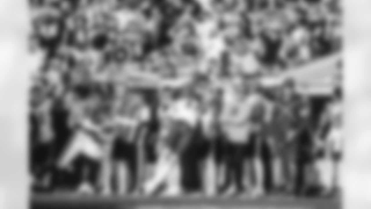 E_JB2_6953