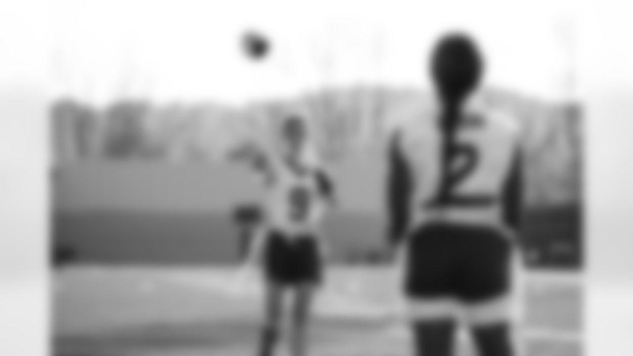 20250611-JETS Girls Flag Practice Game-21