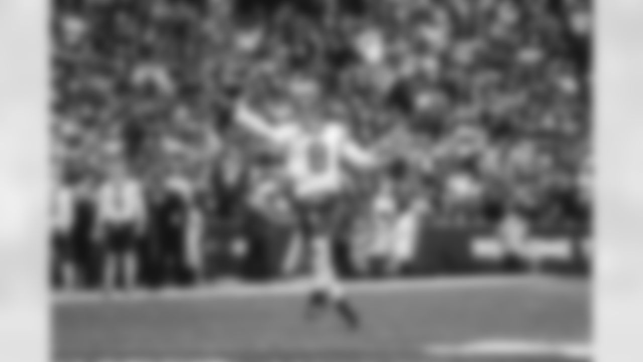 E_JB3_3733