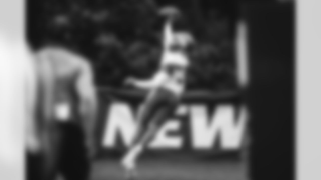 E_ED3_7676